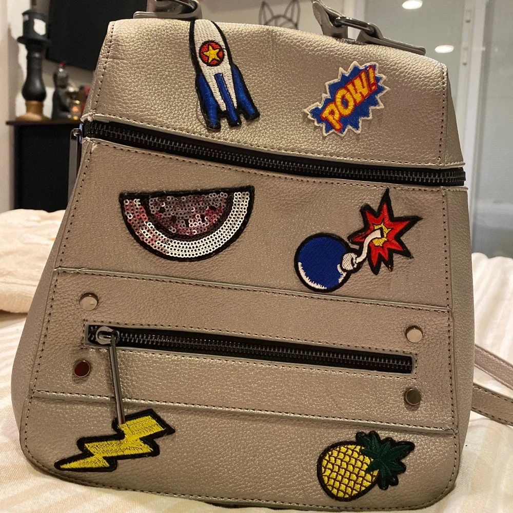Retro patchwork silver backpack - Picture 5 of 6